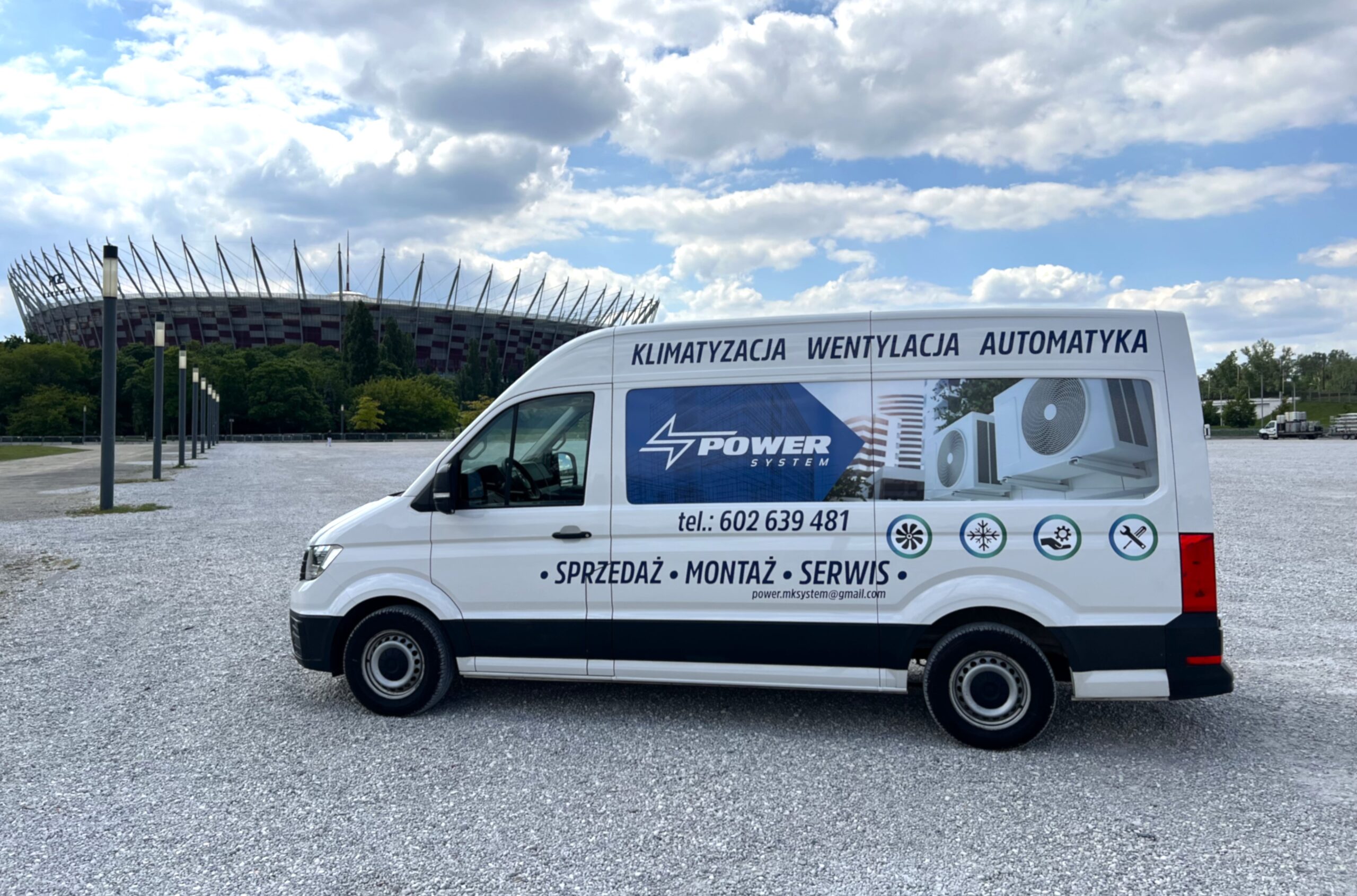 nowy bus